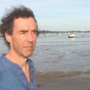 orwell img 9303 author portraitjpg